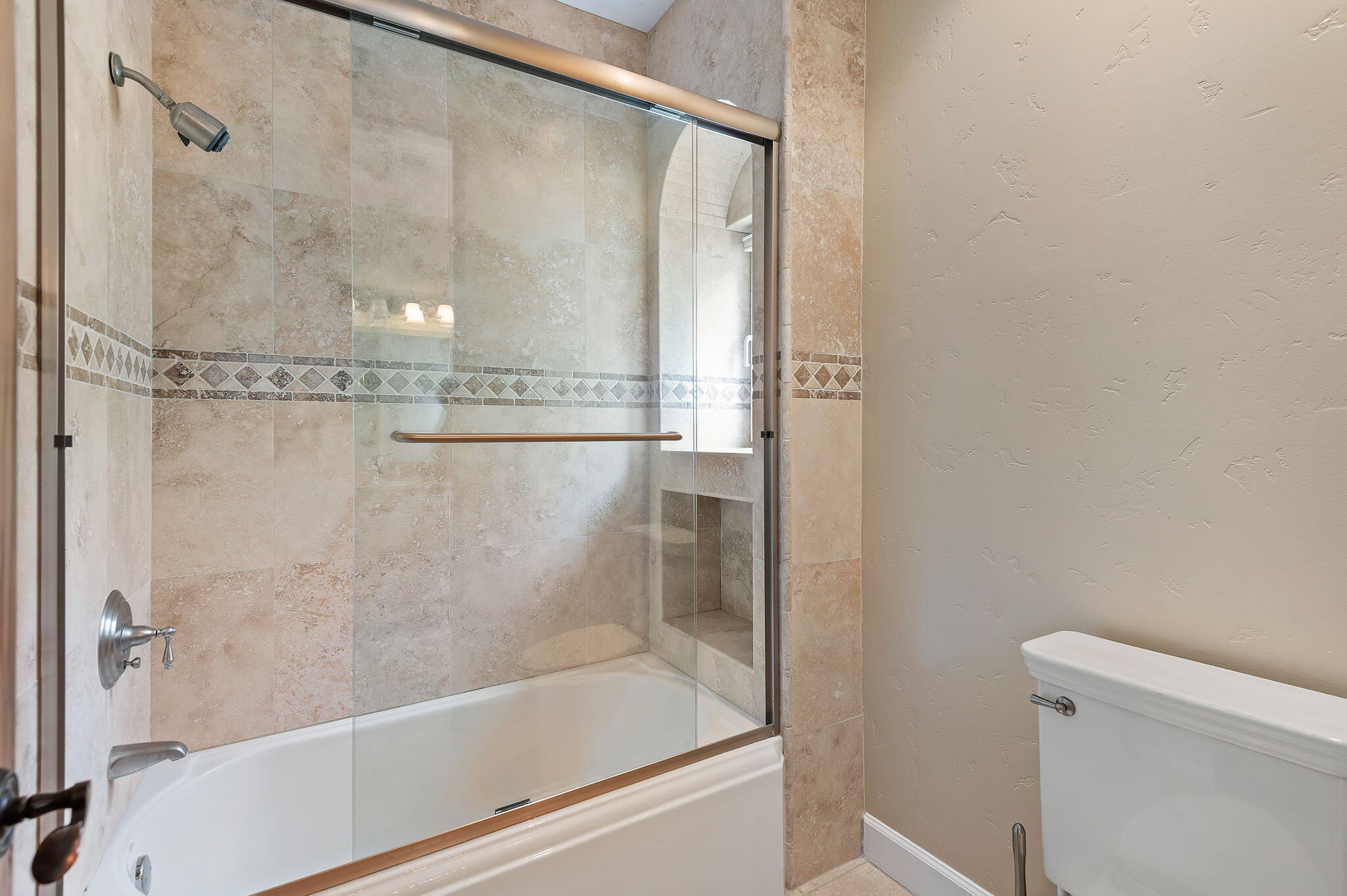 611 Buena Vista Street