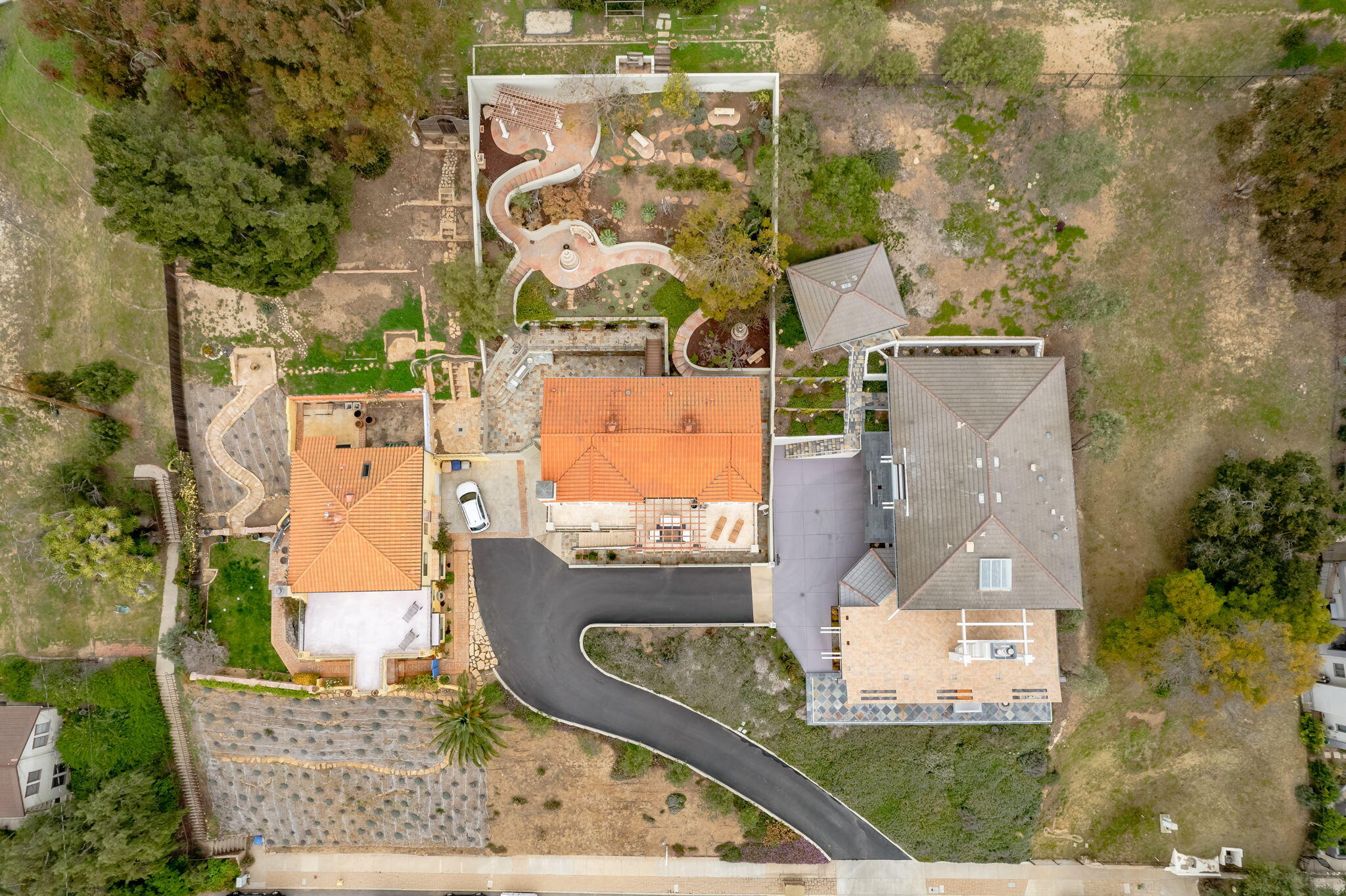 611 Buena Vista Street