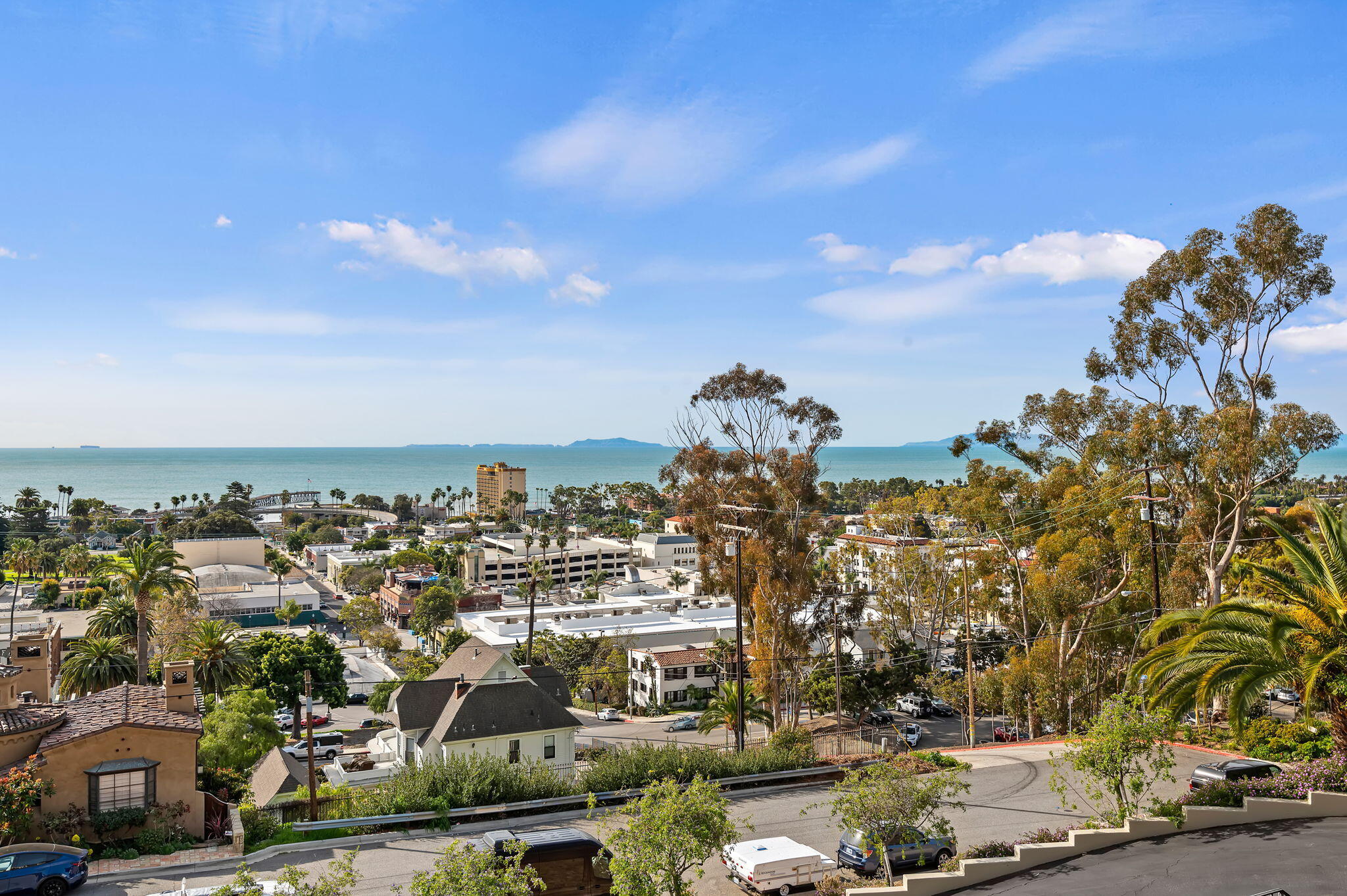 611 Buena Vista Street