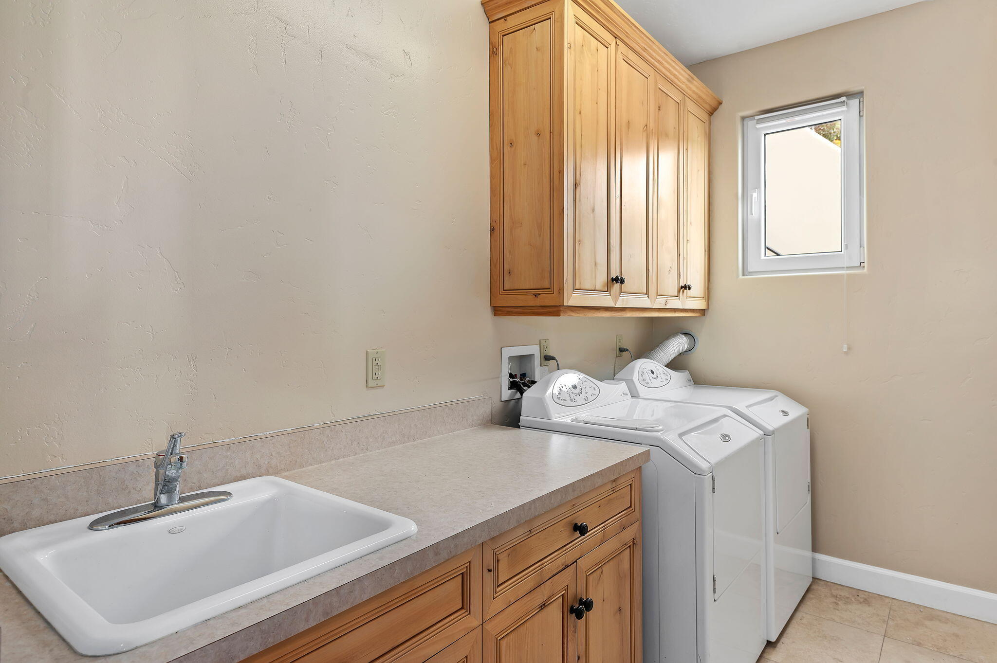 611 Buena Vista Street