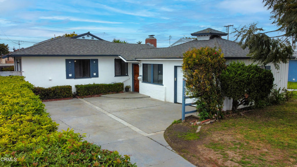 1413 W Palm Drive
