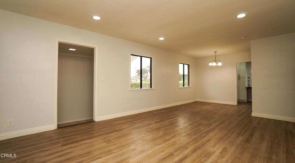 1413 W Palm Drive
