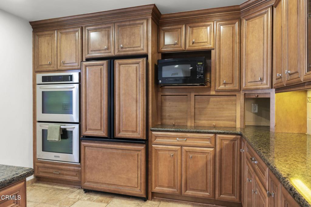 741 Kentwood Drive