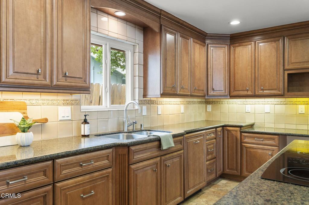 741 Kentwood Drive