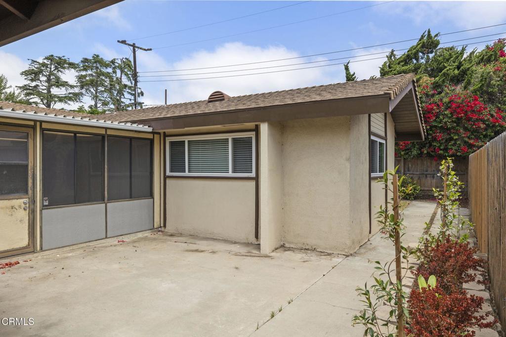 741 Kentwood Drive