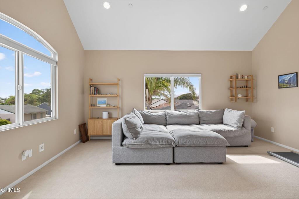 425 Rancho Drive