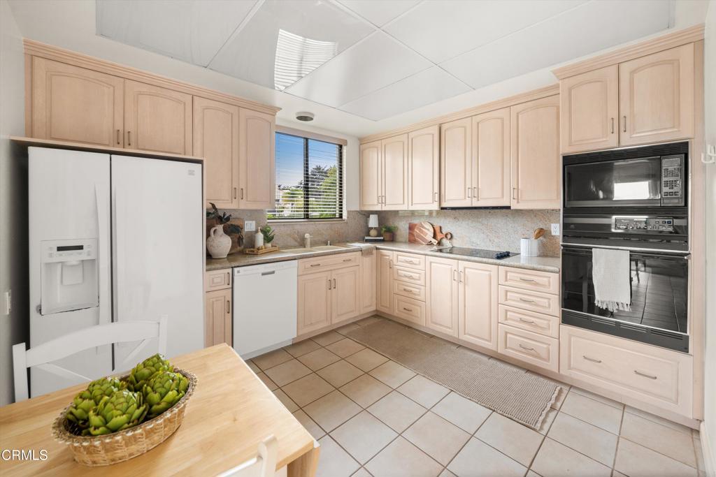 93 Seaview Drive