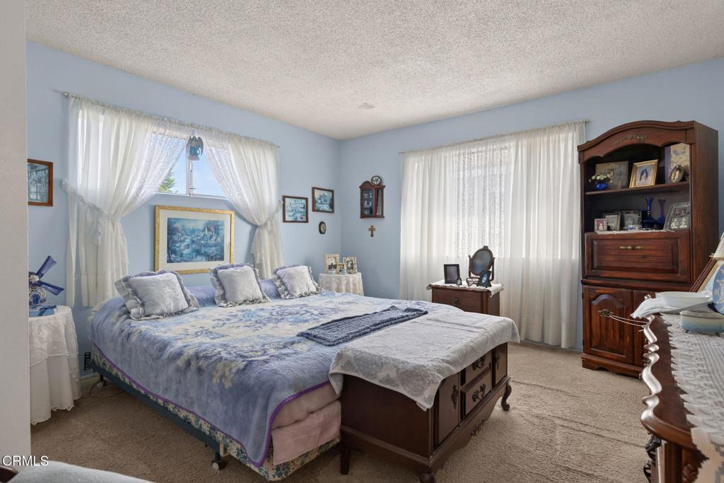 729 Ivywood Drive