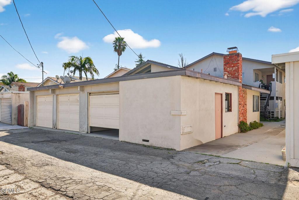 729 Ivywood Drive