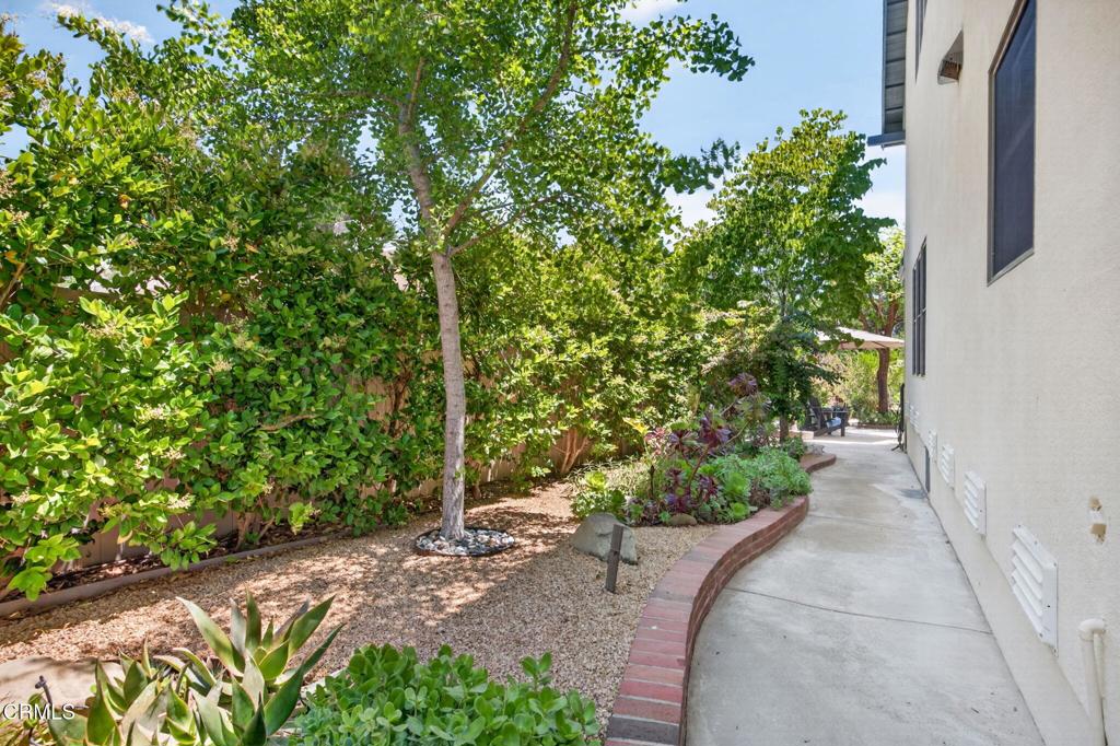 309 S Signal Street