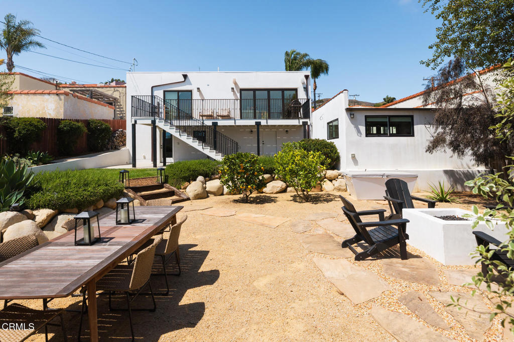 1808 Poli Street
