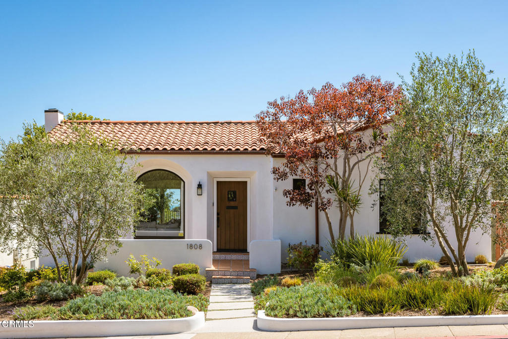 1808 Poli Street Ventura Ca Us 93001 V1 37095