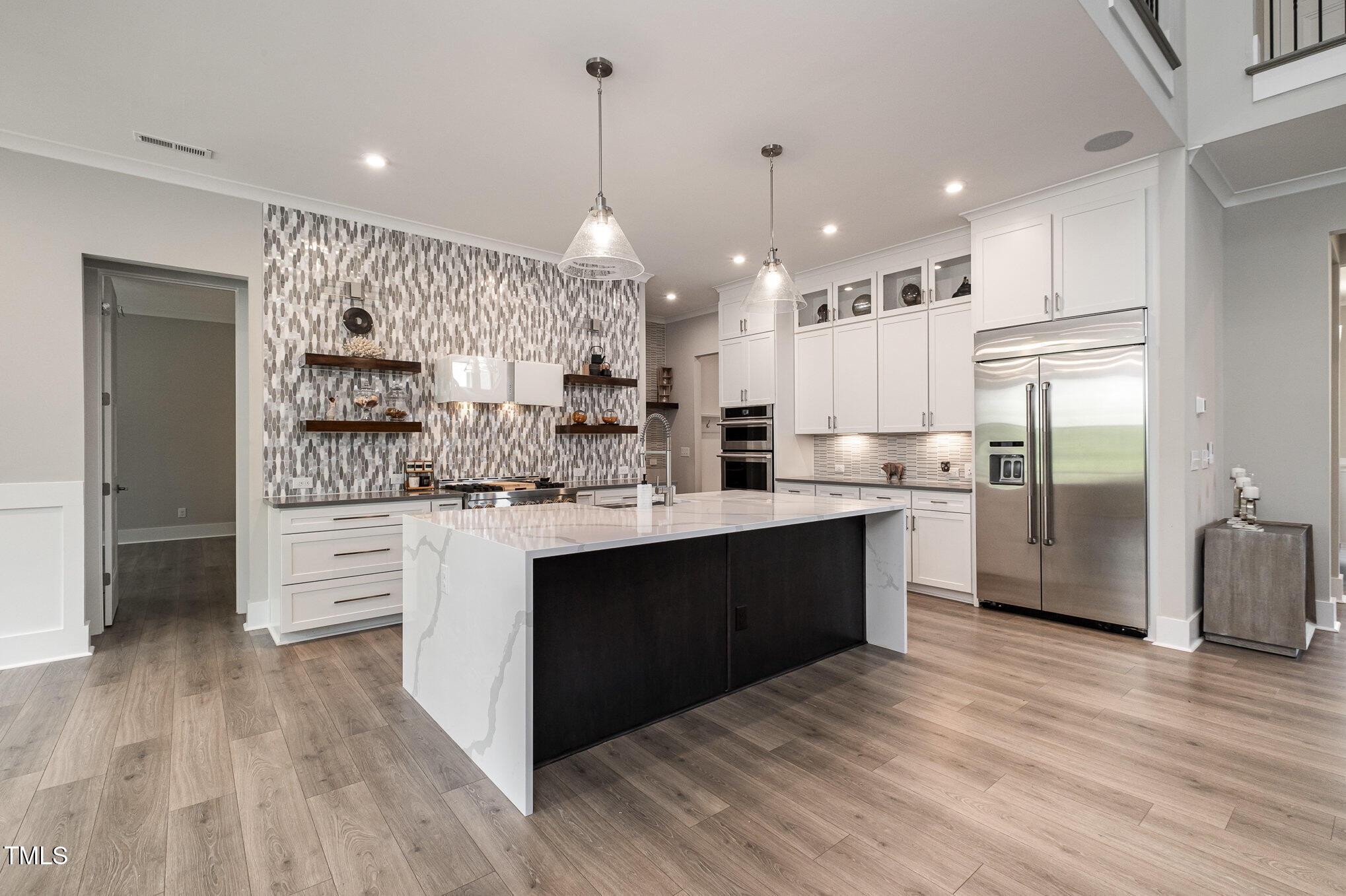 1112 Valley Rose Way