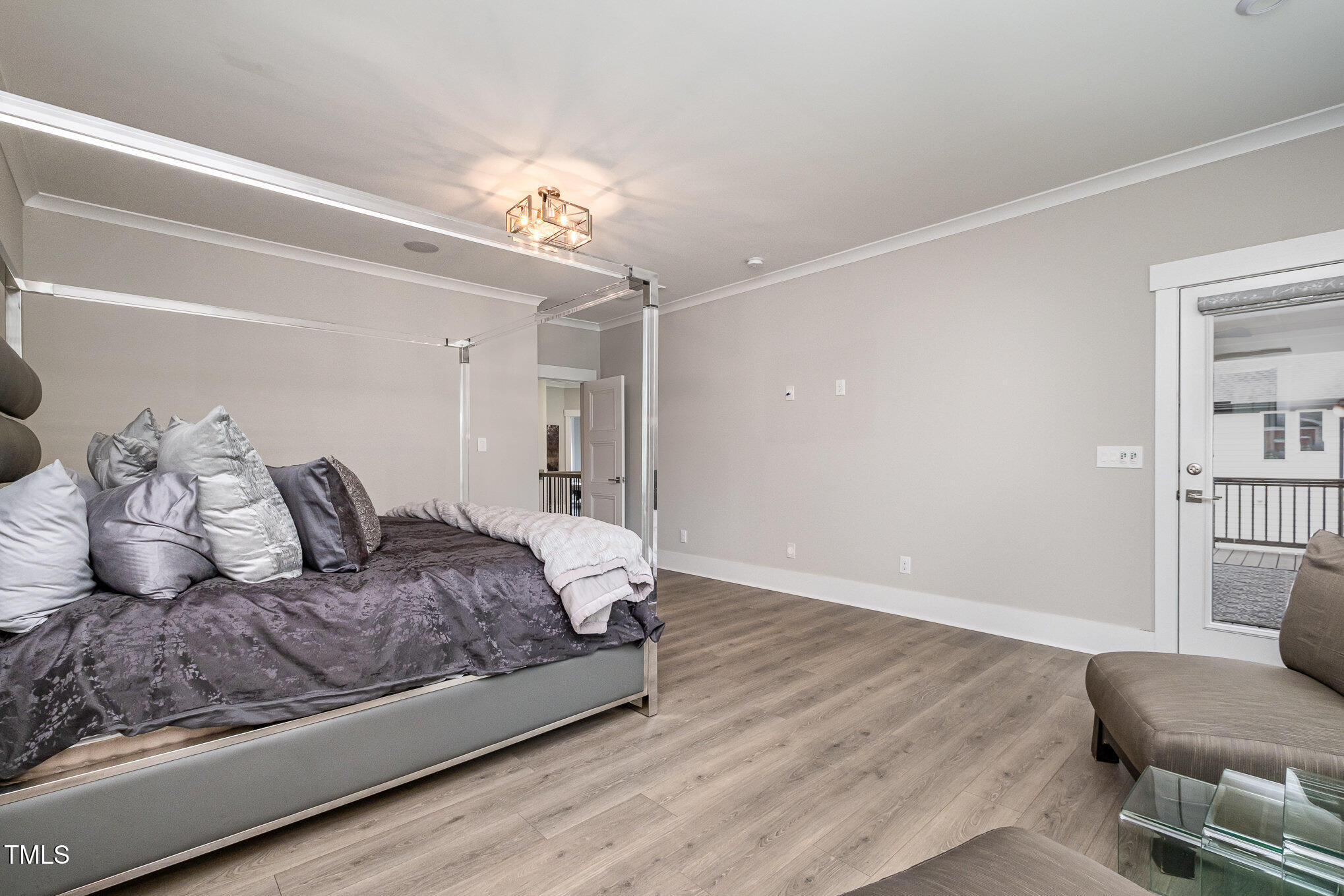 1112 Valley Rose Way