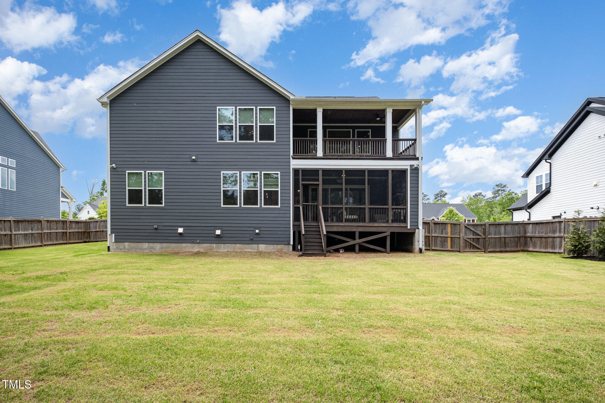 1112 Valley Rose Way