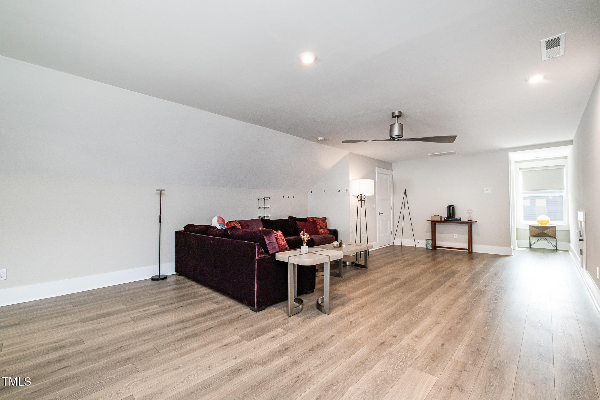 1112 Valley Rose Way