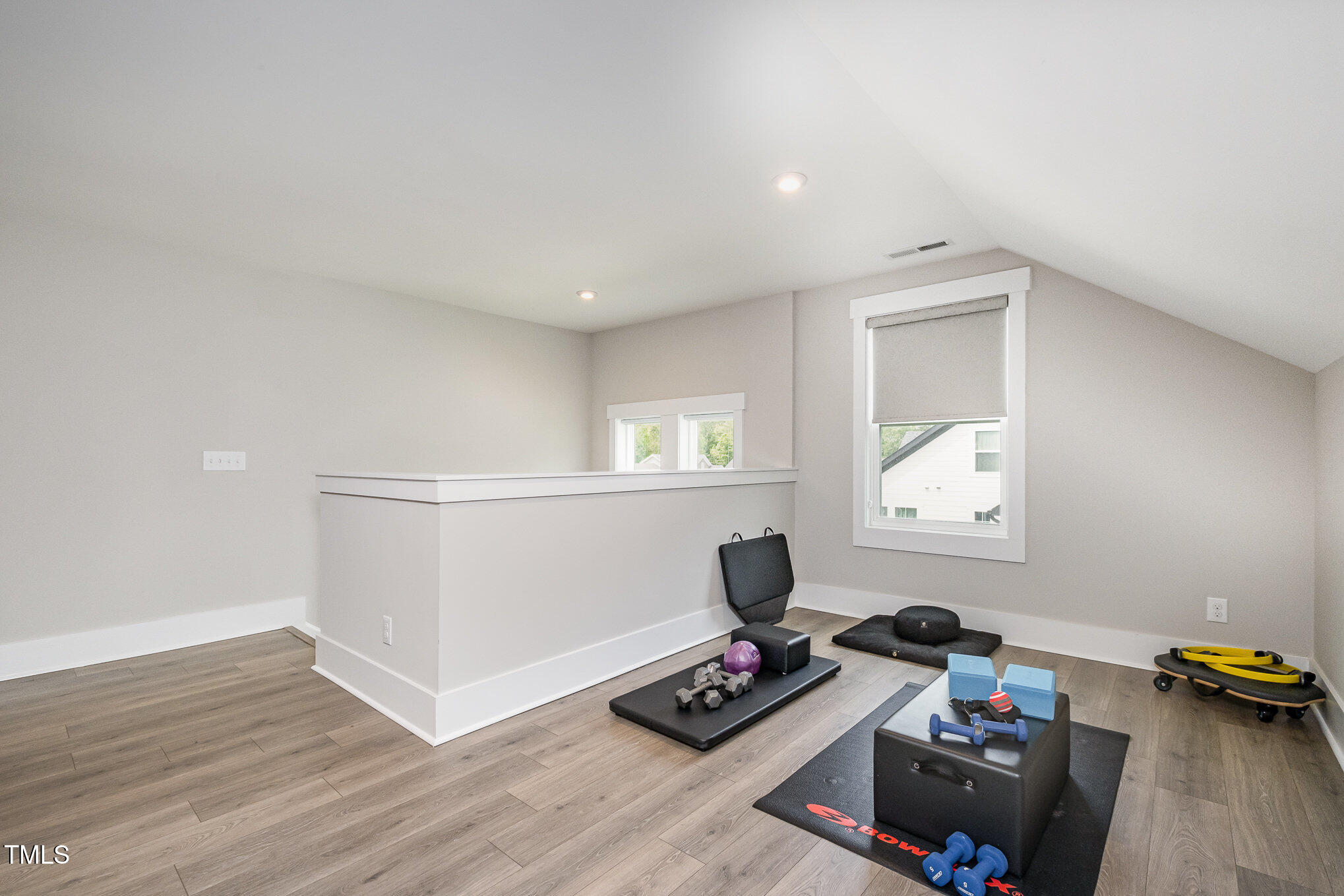 1112 Valley Rose Way
