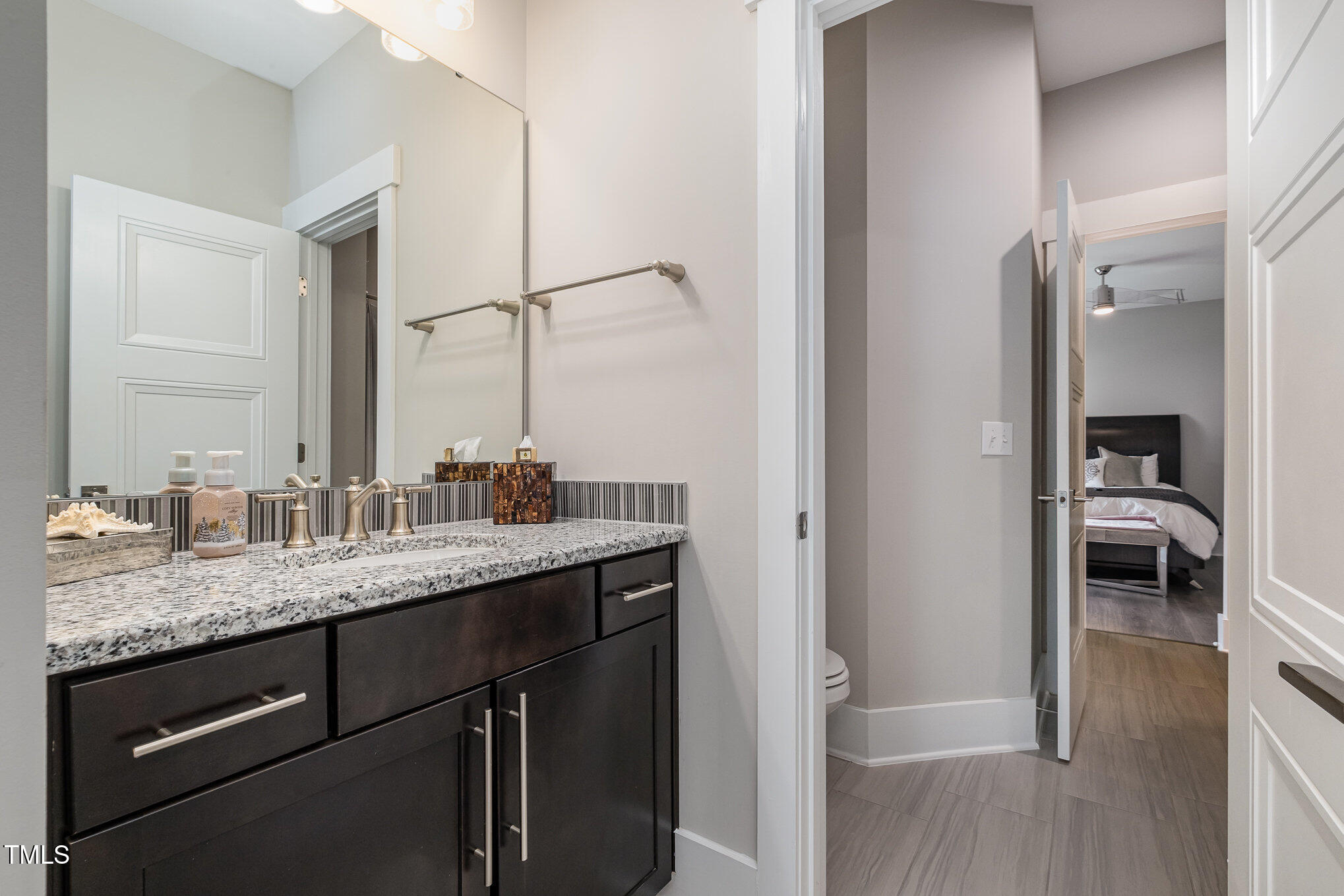1112 Valley Rose Way