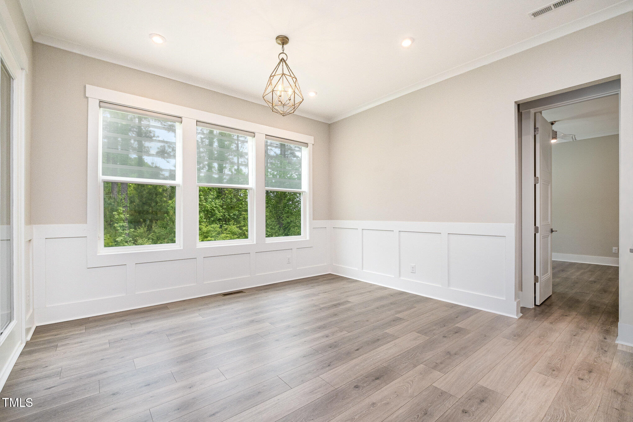 1112 Valley Rose Way