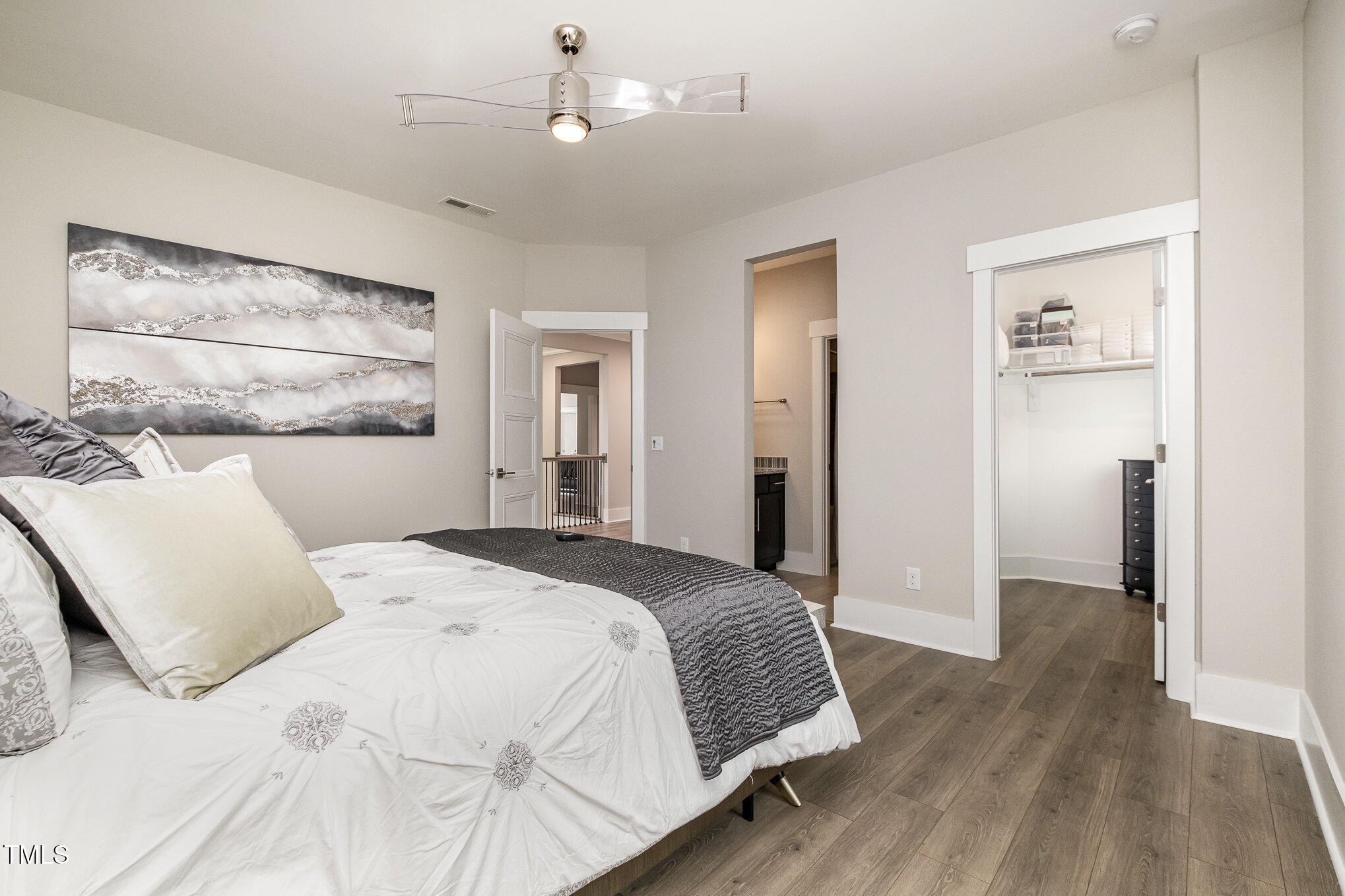 1112 Valley Rose Way
