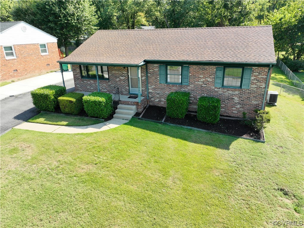 7403 Edgewood Ave