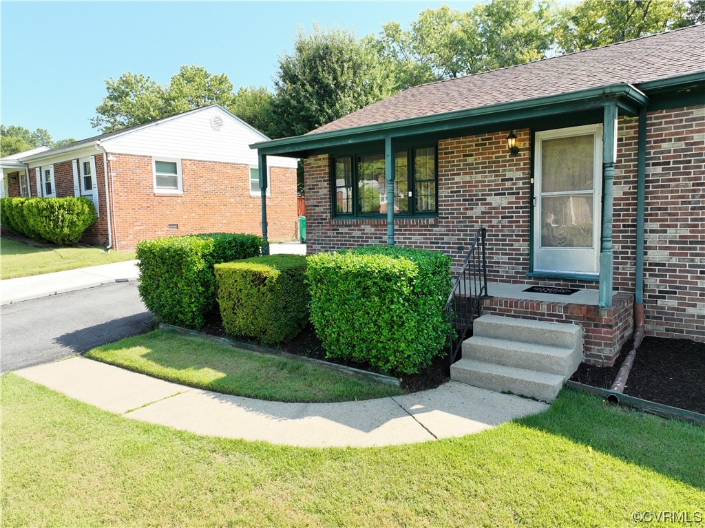 7403 Edgewood Ave