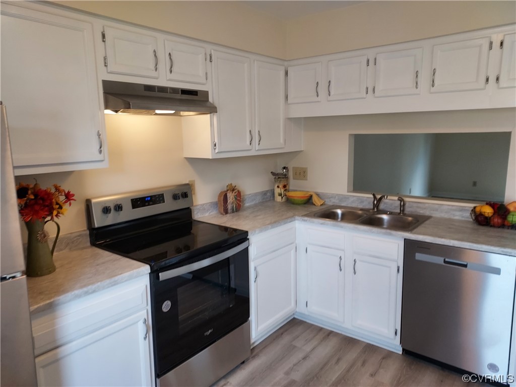 14609 Back Bay Ct