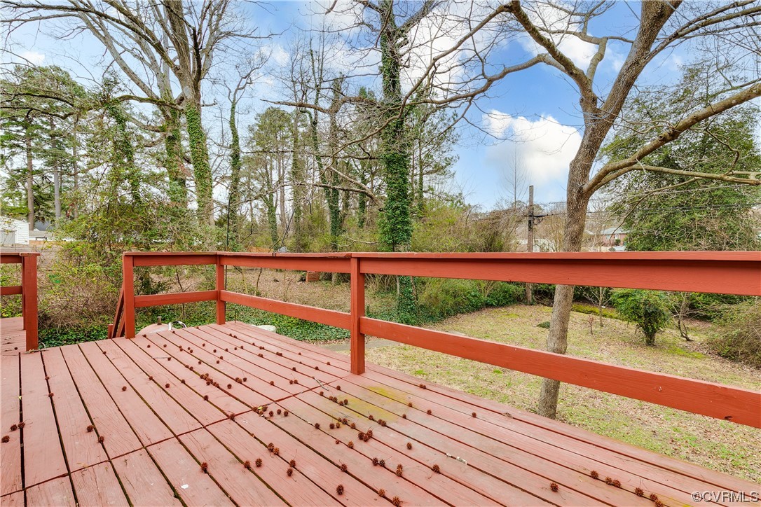 7906 Dalmain Dr