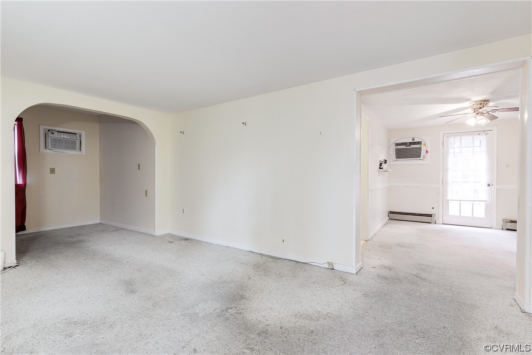 7906 Dalmain Dr