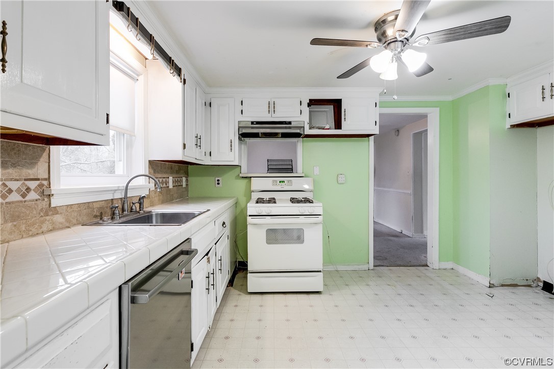 7906 Dalmain Dr