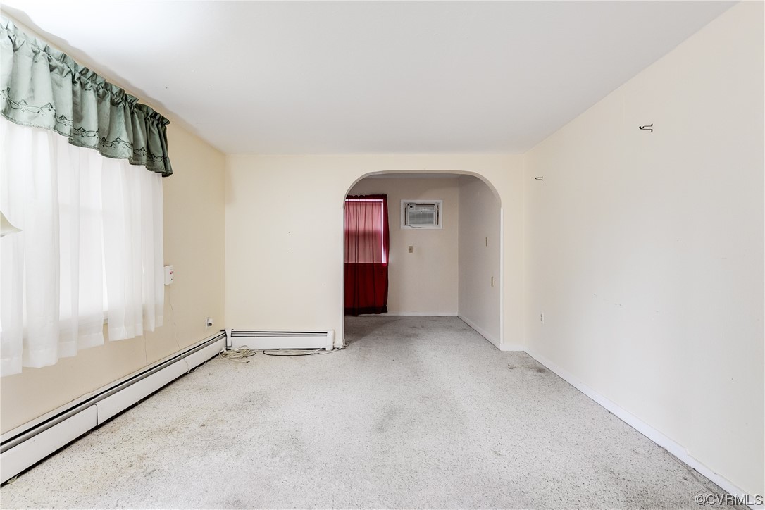 7906 Dalmain Dr