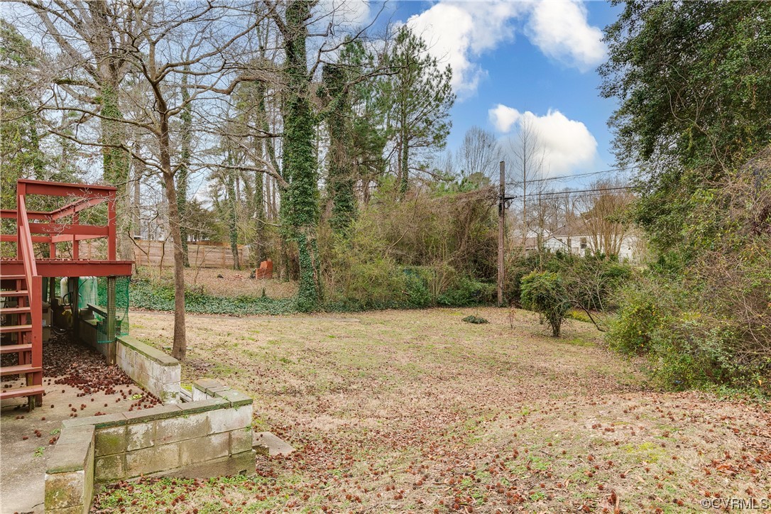 7906 Dalmain Dr