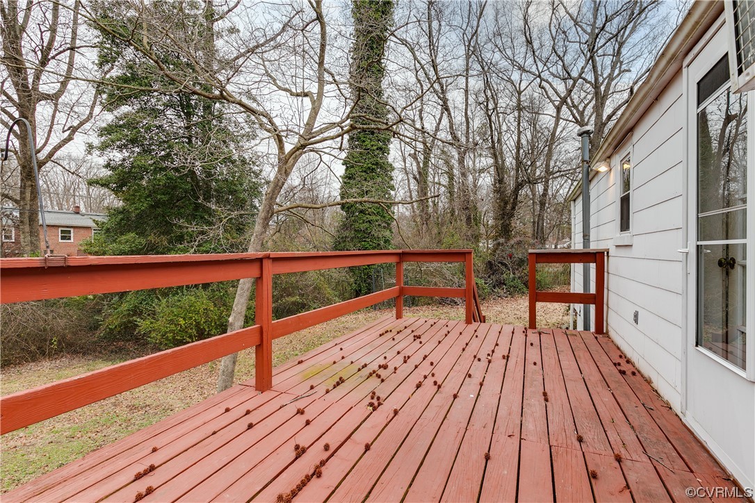 7906 Dalmain Dr