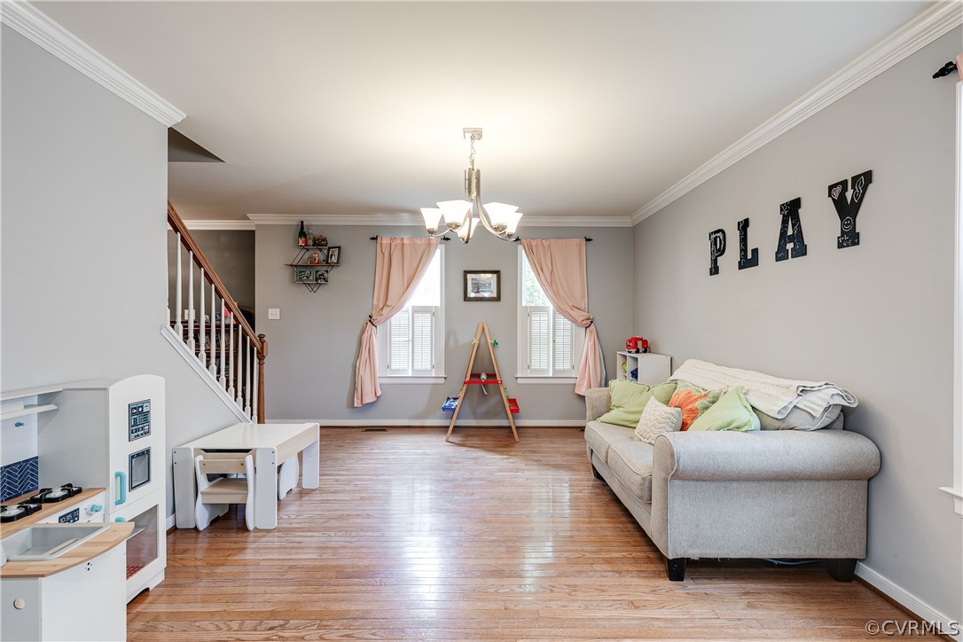6926 Dartmouth Ave