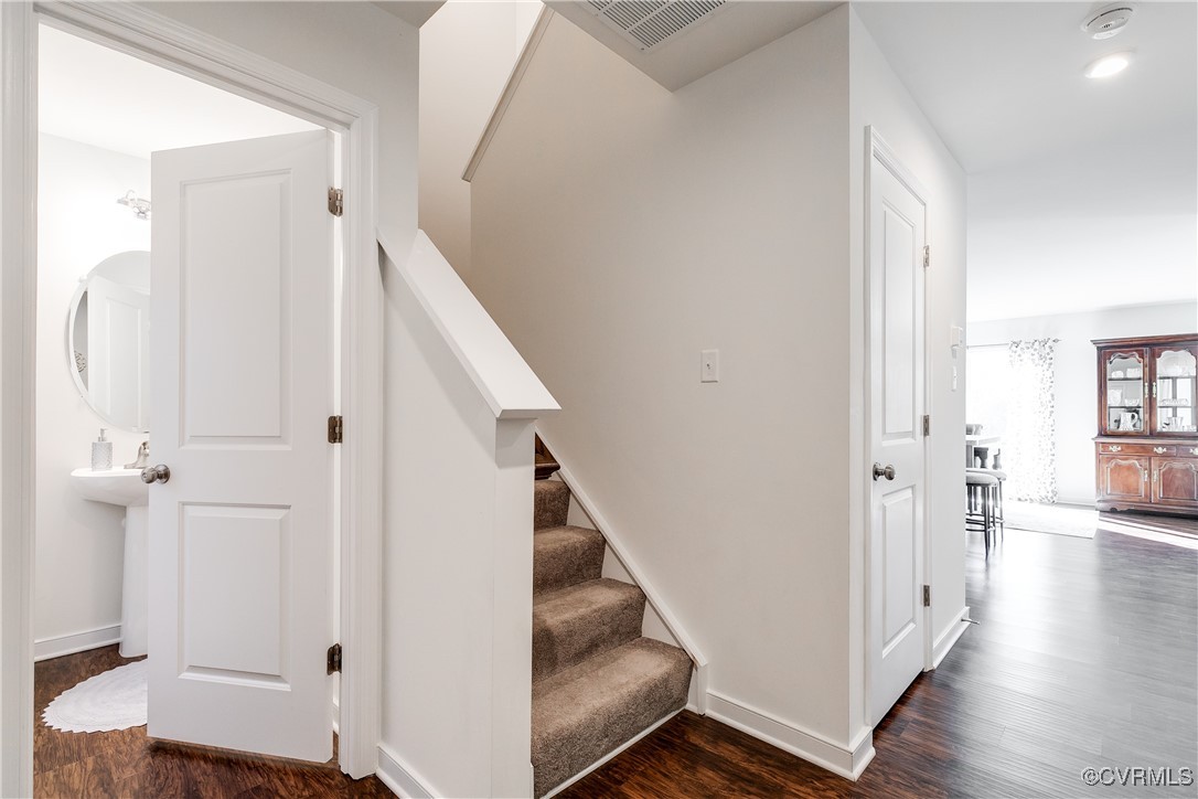 3415 New Pasture Ct