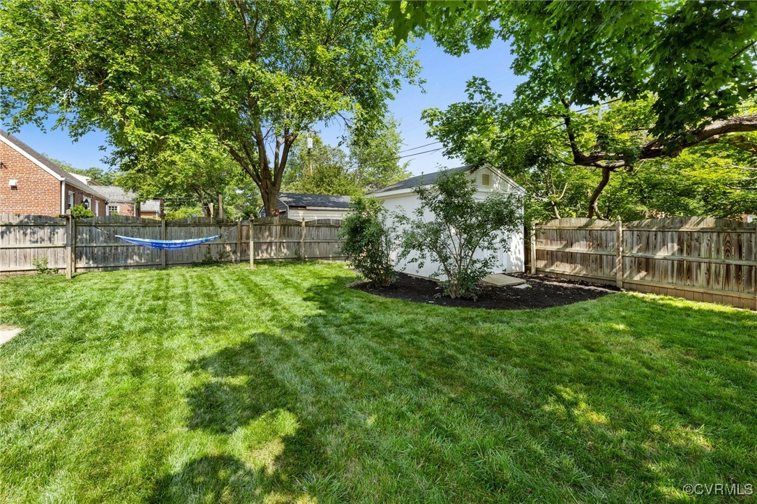 2402 New Berne Rd