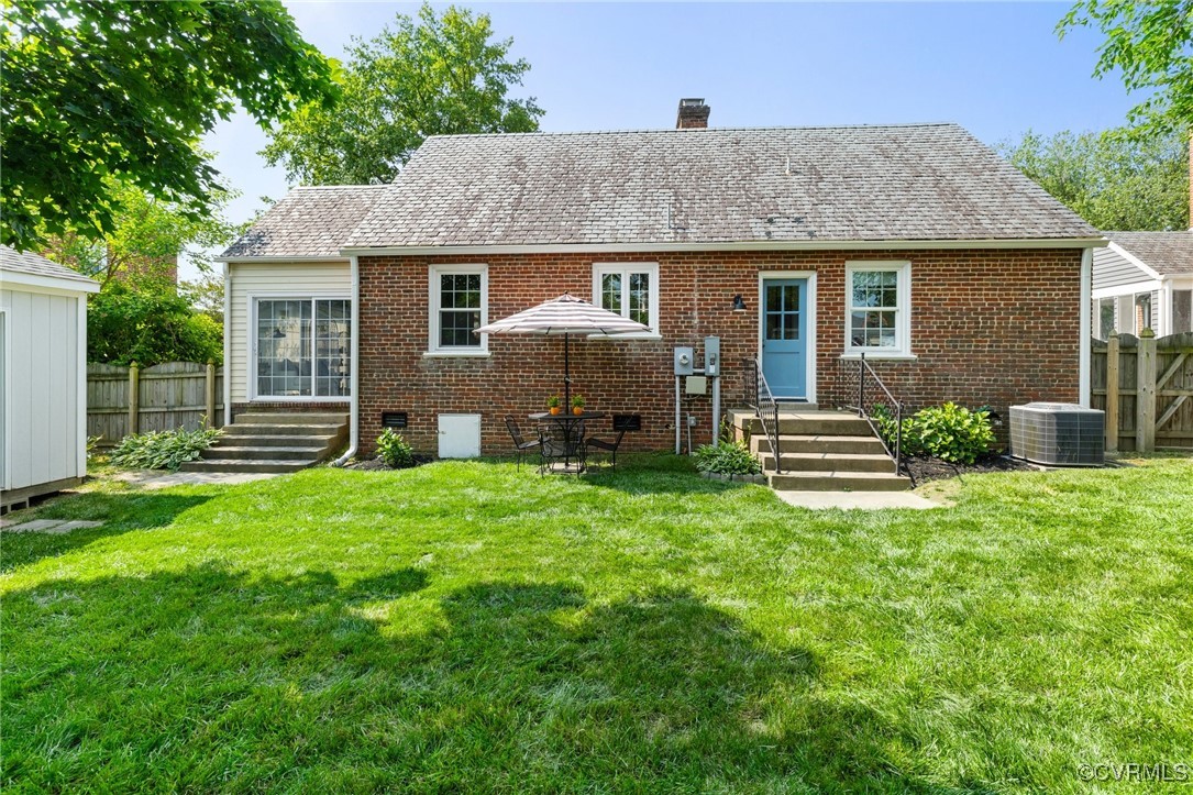 2402 New Berne Rd