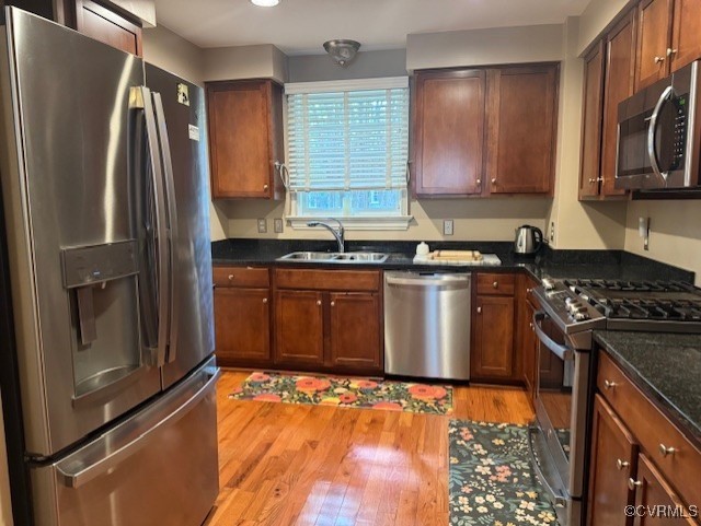 19 W Locke Ln Unit#1