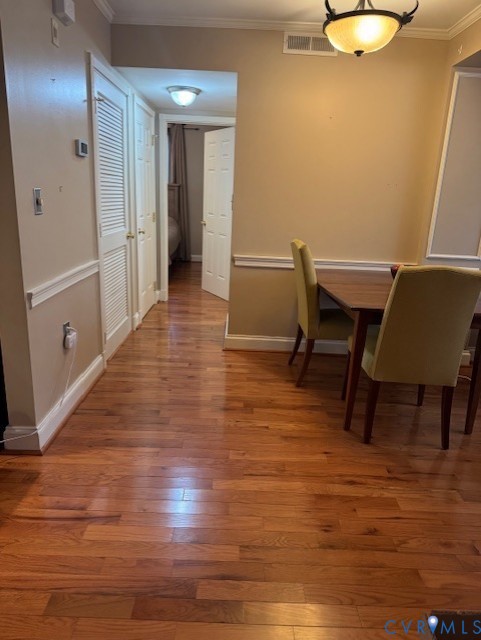 19 W Locke Ln Unit#1
