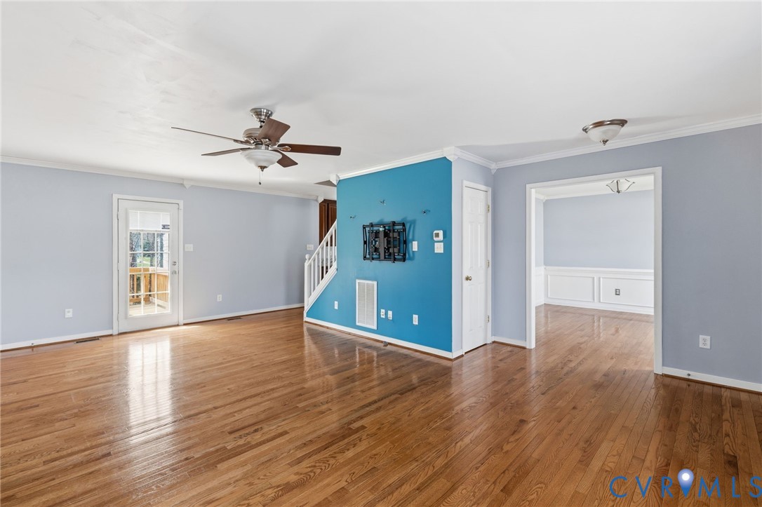 7830 Falling Hill Ter