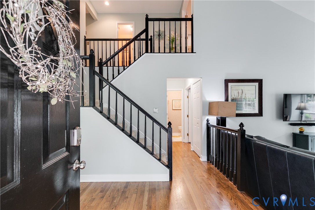 1800 Fairwind Cir