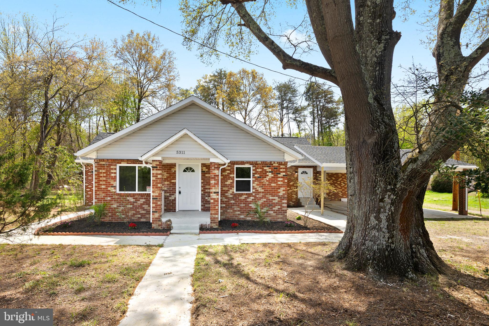 5311 BROWNS PLACE