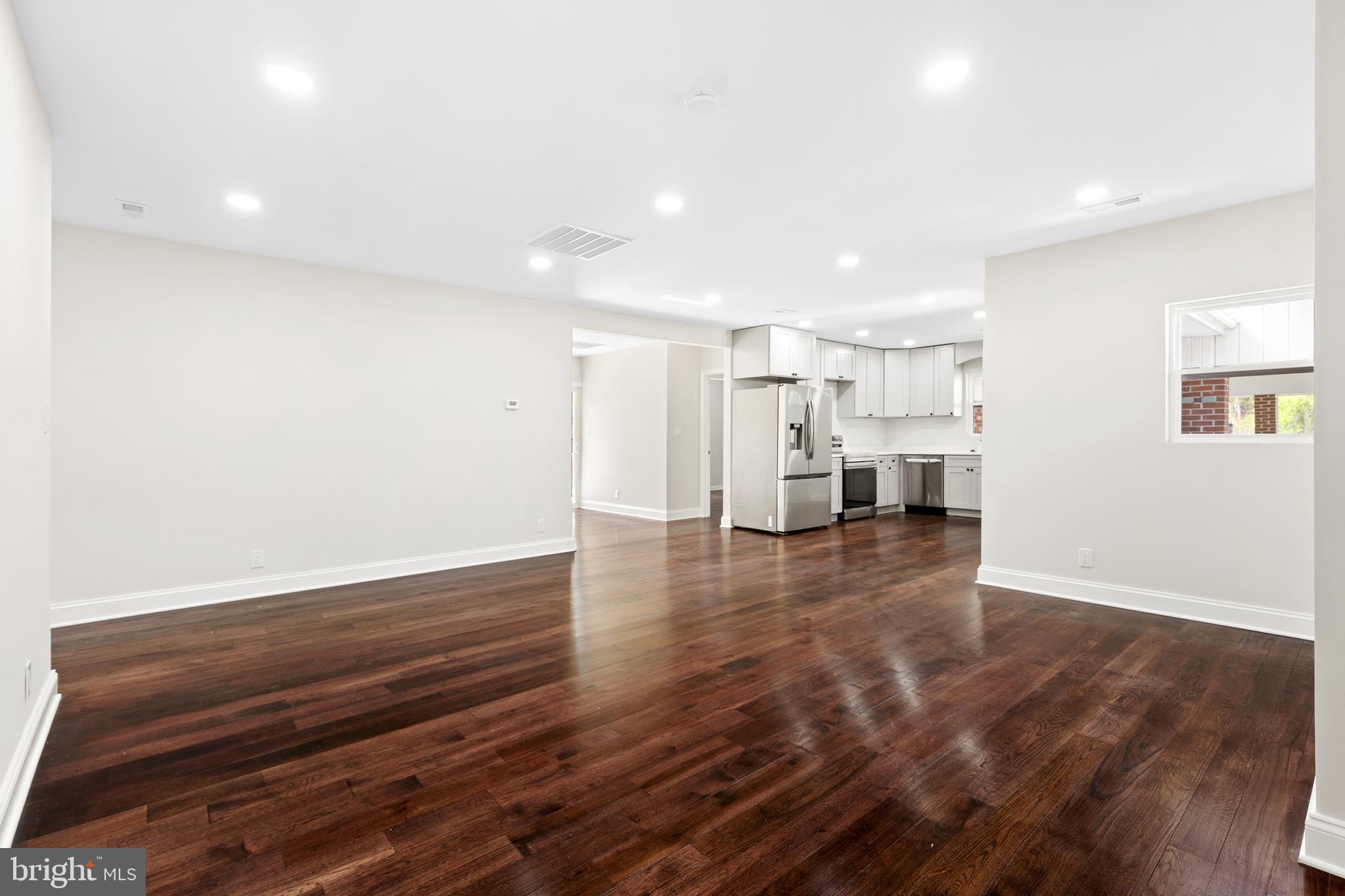 5311 BROWNS PLACE