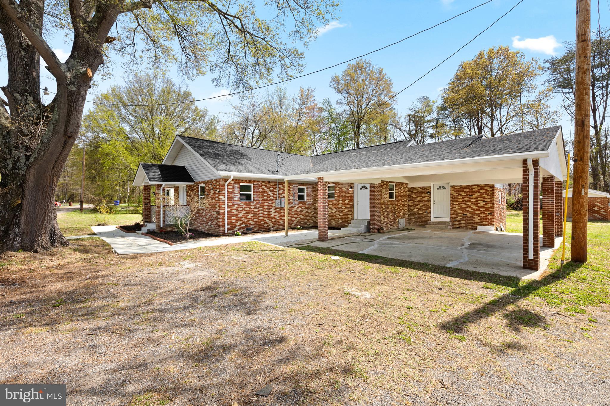5311 BROWNS PLACE