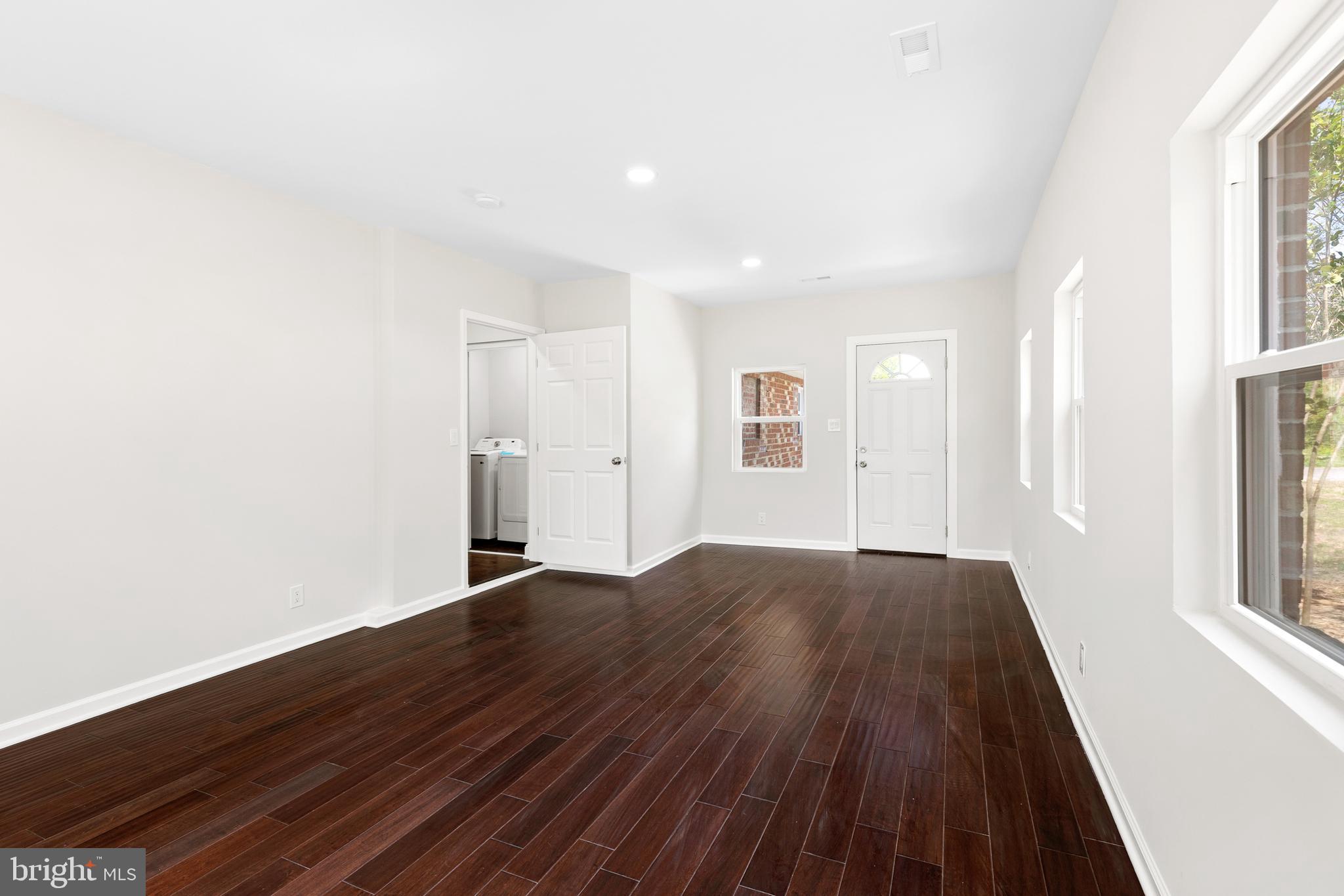 5311 BROWNS PLACE