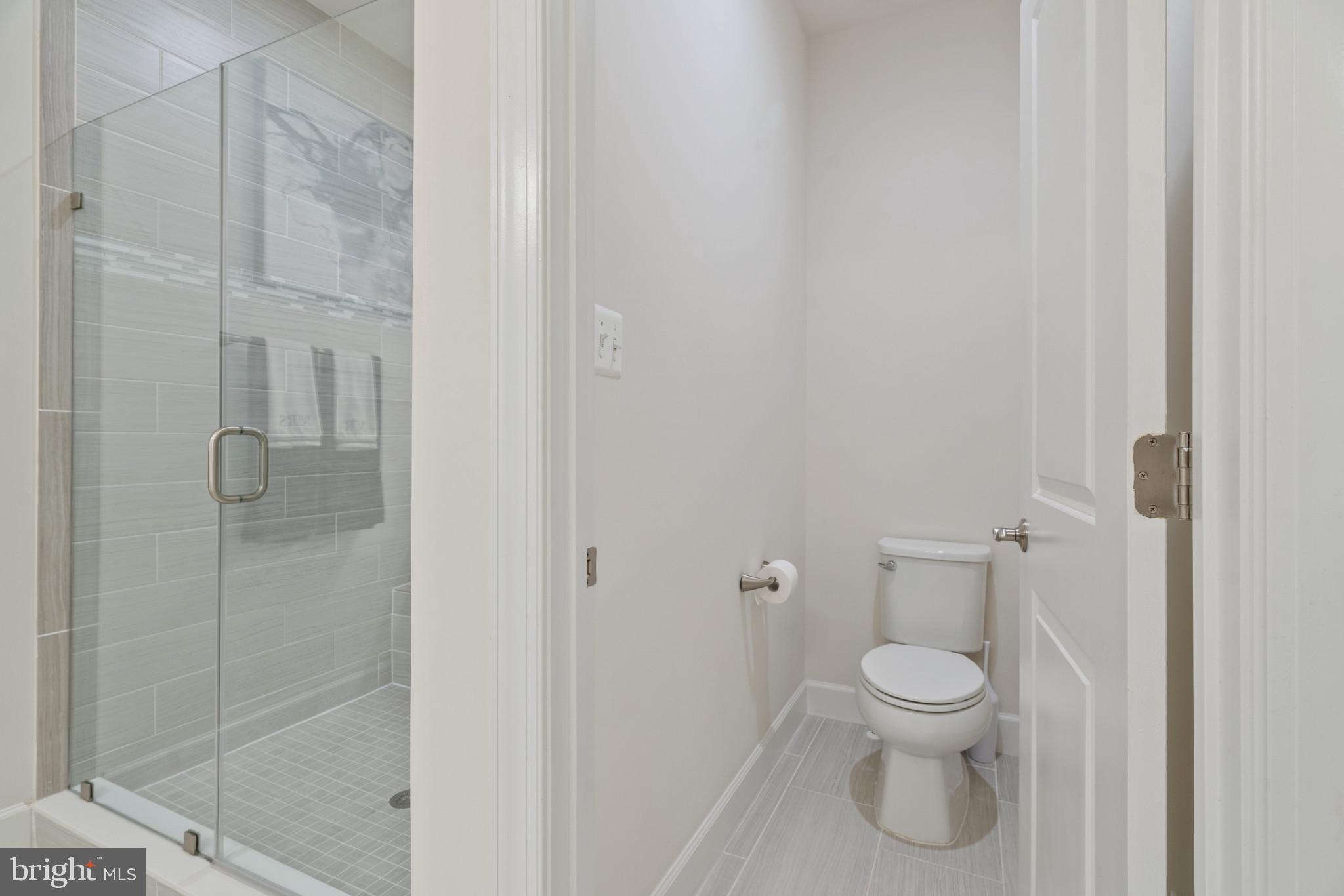 9700 Glassy Creek Way