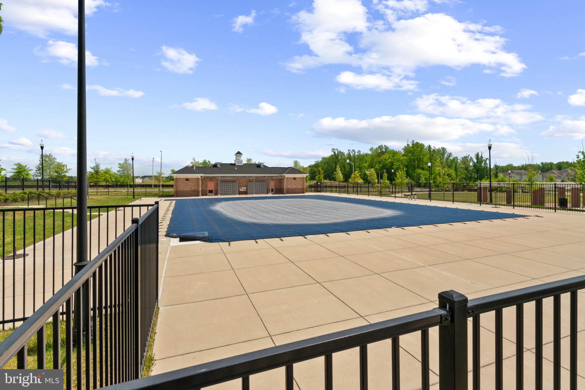 9700 Glassy Creek Way