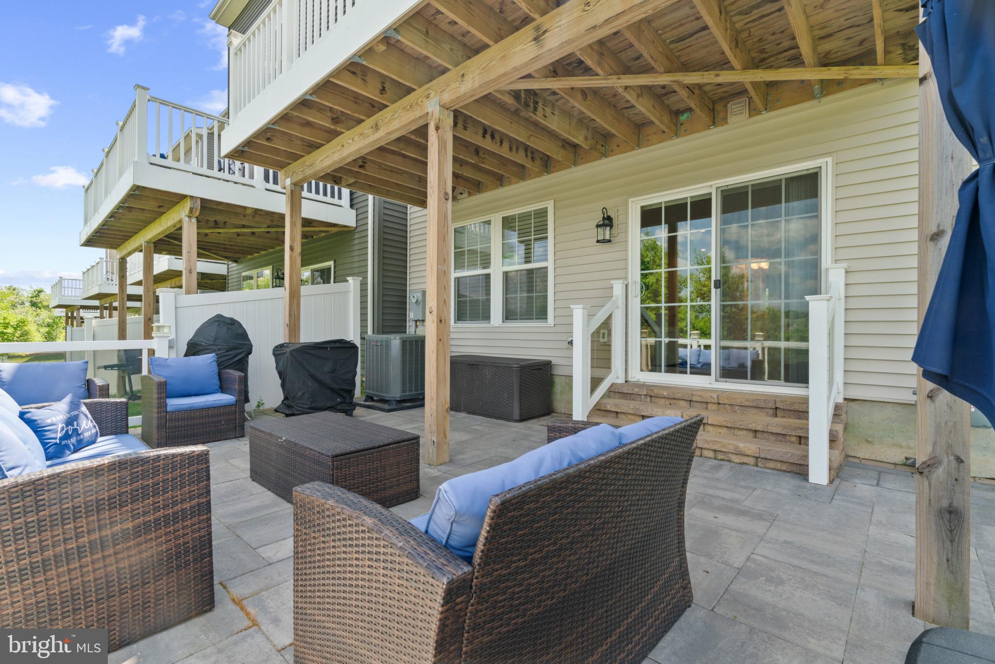 9700 Glassy Creek Way