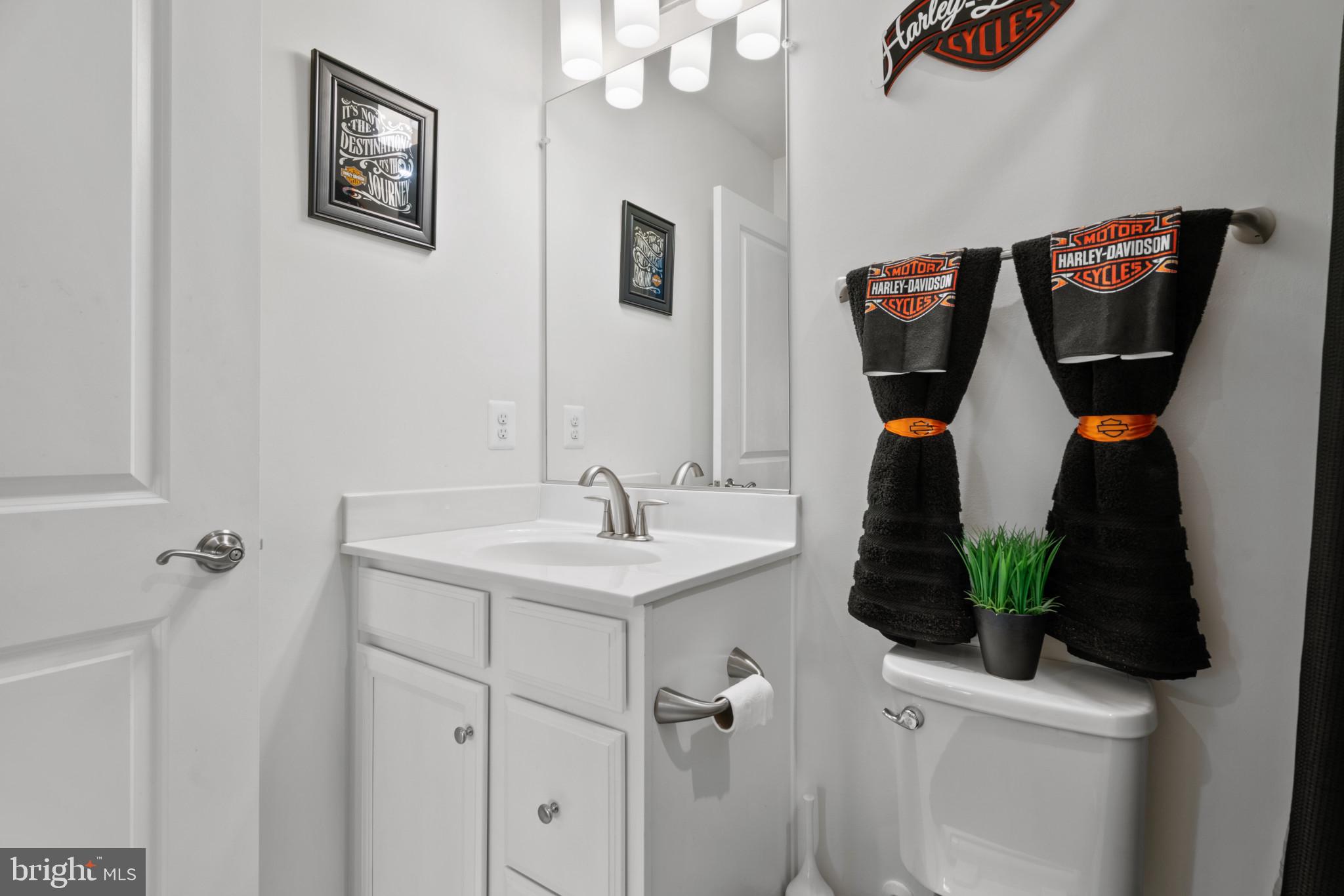 9700 Glassy Creek Way