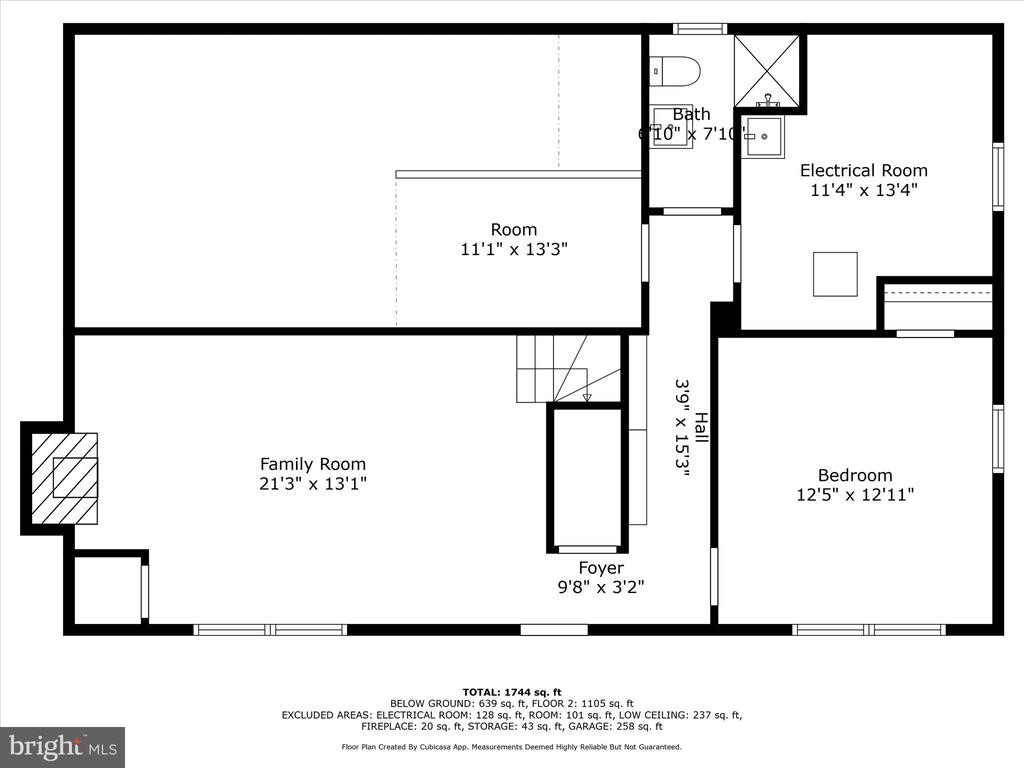 5812 WOODLAND DR